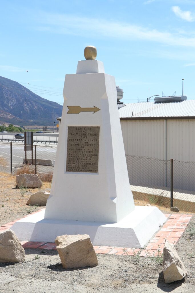 Santa Fe & Salt Lake Trail Monument